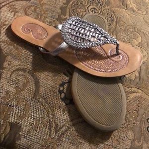 Silver top design sandals